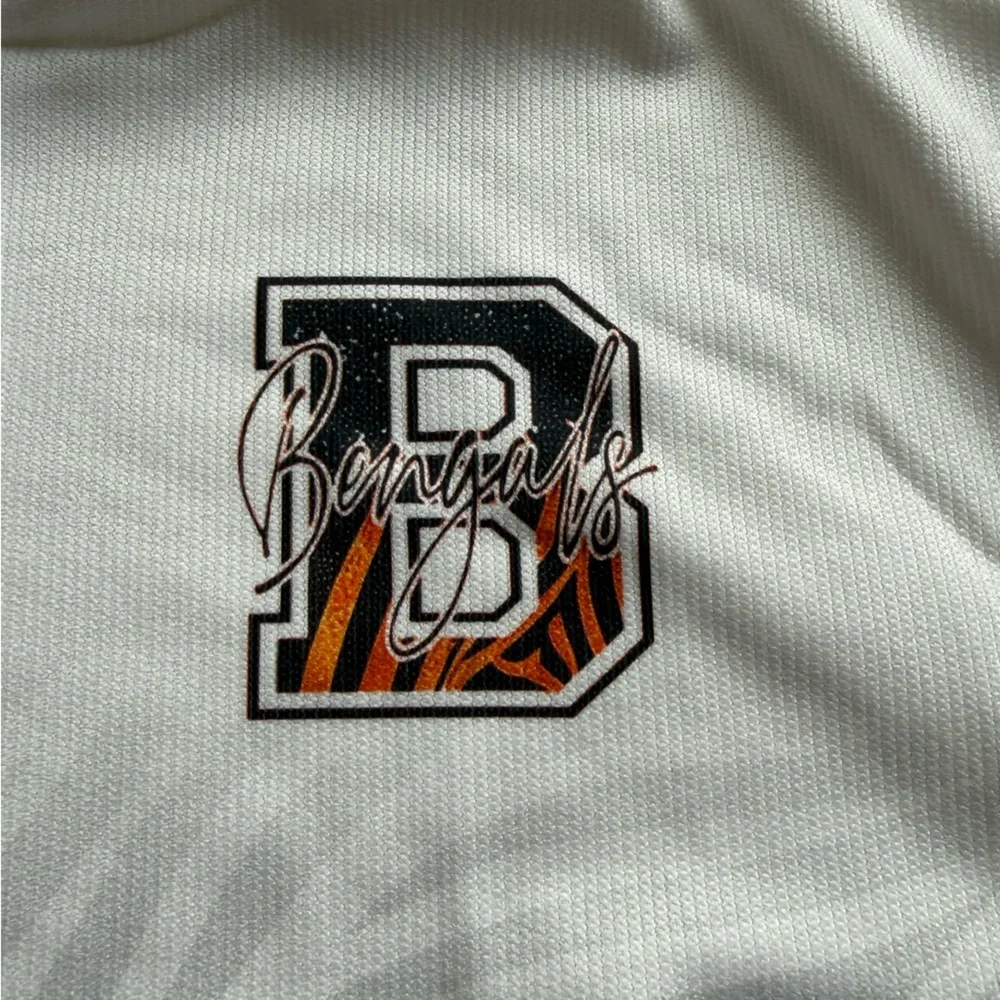Cincinnati Bengals Hoodie - Picture 2 of 7